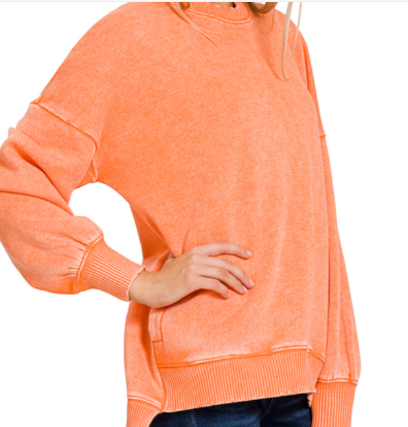 Acid wash fleece hi-low hem pullover