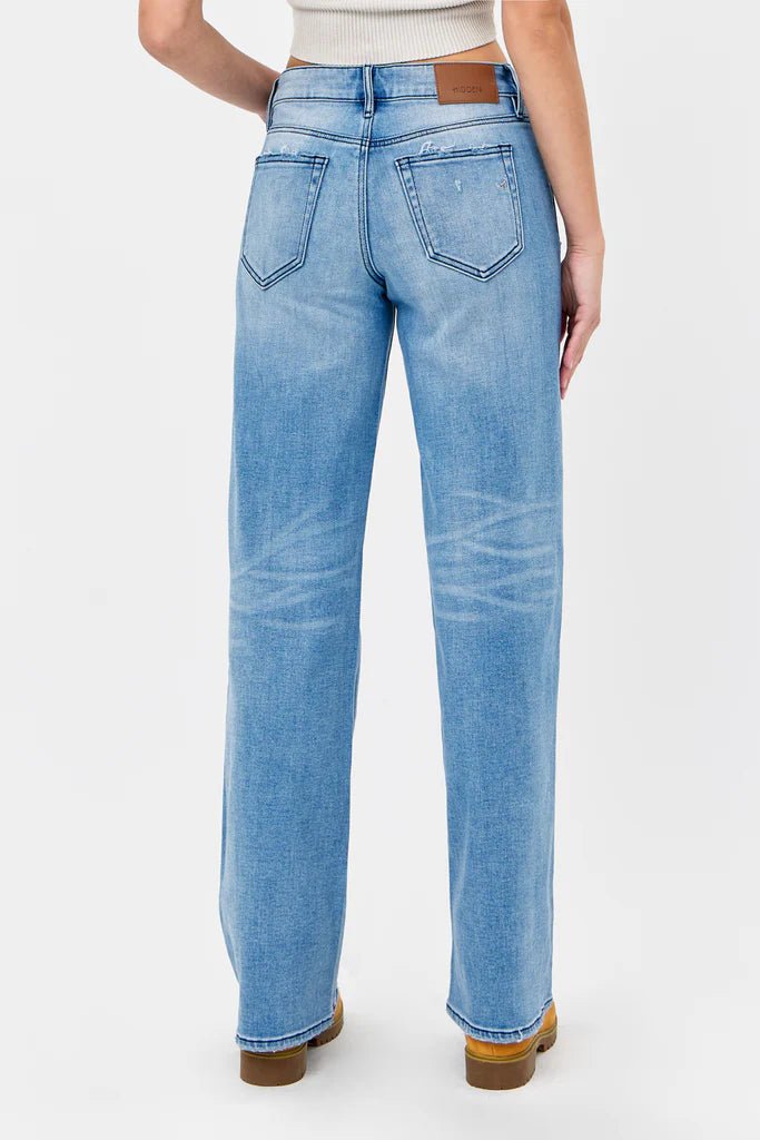 #tops #Jeans #dresses #shorts #freepeople #multiples #charlieb #alimiles #truluxe #Johnmark #hobobags #kendrascott #jewelry #brightonjewelry #imasfashions #ronaldojewelry #hiddenjeans #risenj