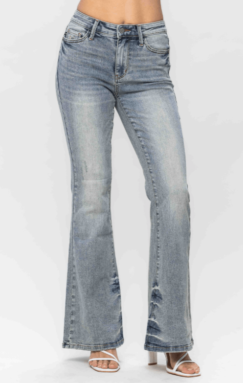 #tops #Jeans #dresses #shorts #freepeople #multiples #charlieb #alimiles #truluxe #Johnmark #hobobags #kendrascott #jewelry #brightonjewelry #imasfashions #ronaldojewelry #hiddenjeans #risenj