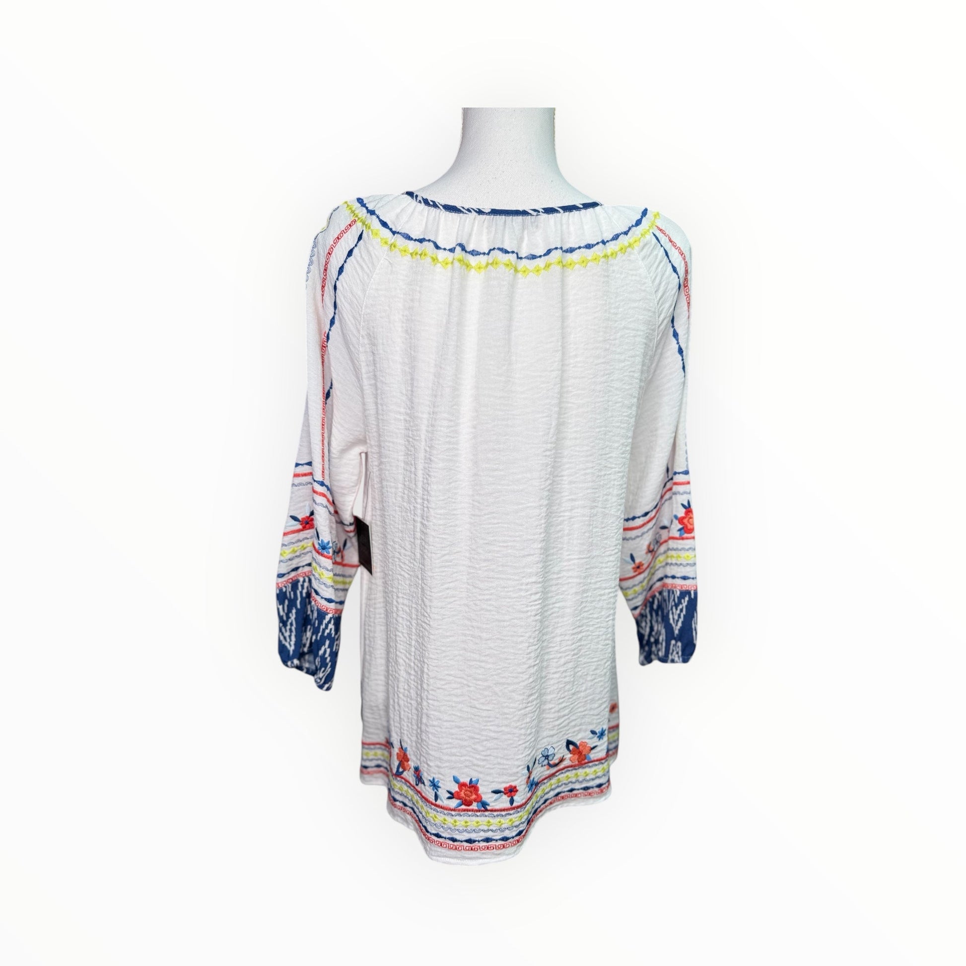 #tops #Jeans #dresses #shorts #freepeople #multiples #charlieb #alimiles #truluxe #Johnmark #hobobags #kendrascott #jewelry #brightonjewelry #imasfashions #ronaldojewelry #hiddenjeans #risenj