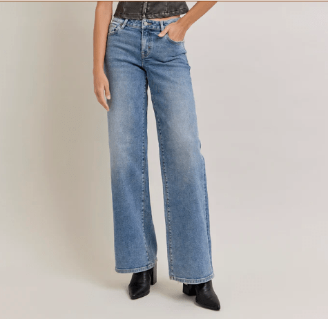 #tops #Jeans #dresses #shorts #freepeople #multiples #charlieb #alimiles #truluxe #Johnmark #hobobags #kendrascott #jewelry #brightonjewelry #imasfashions #ronaldojewelry #hiddenjeans #risenj