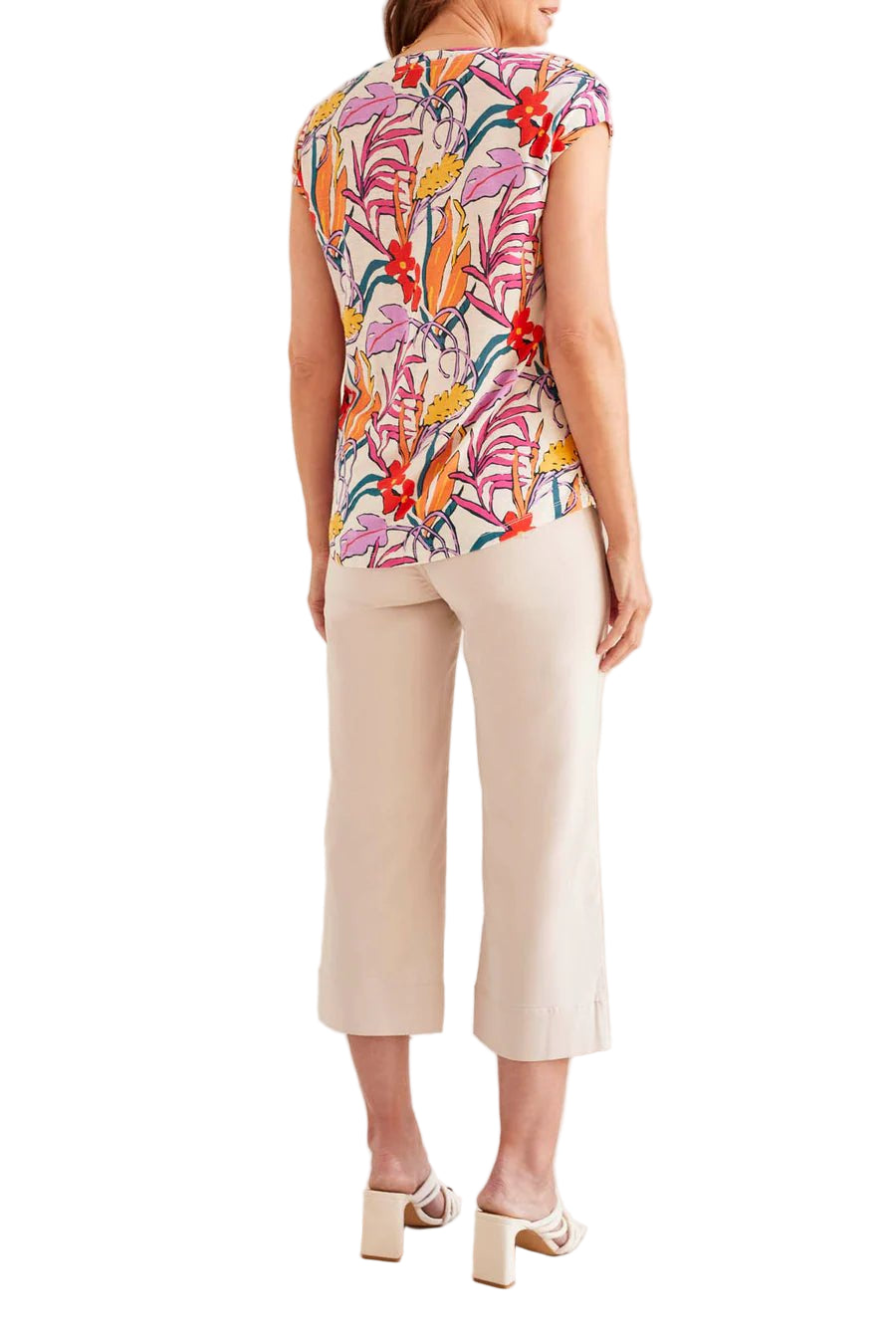 #tops #Jeans #dresses #shorts #freepeople #multiples #charlieb #alimiles #truluxe #Johnmark #hobobags #kendrascott #jewelry #brightonjewelry #imasfashions #ronaldojewelry #hiddenjeans #risenj