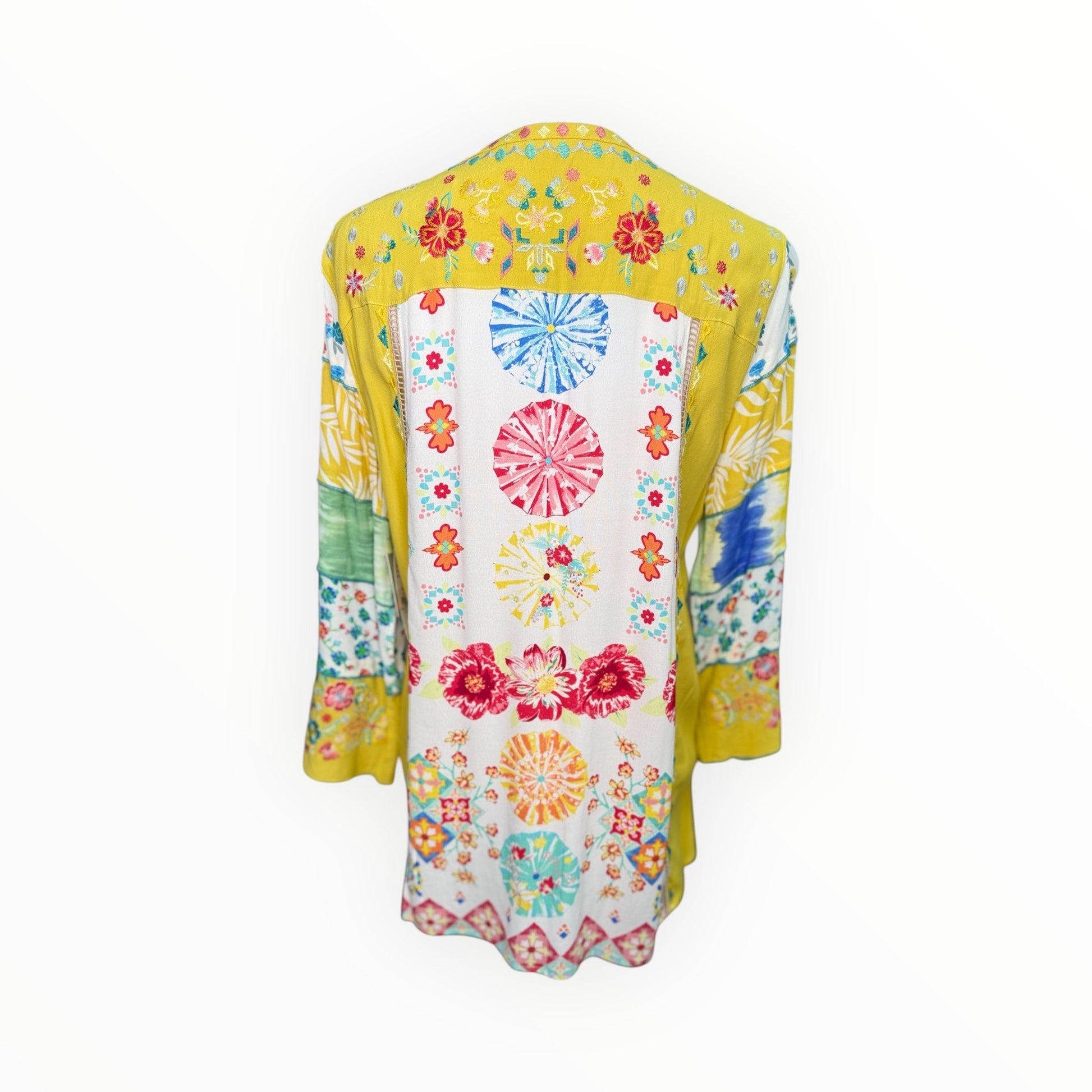 #tops #Jeans #dresses #shorts #freepeople #multiples #charlieb #alimiles #truluxe #Johnmark #hobobags #kendrascott #jewelry #brightonjewelry #imasfashions #ronaldojewelry #hiddenjeans #risenj