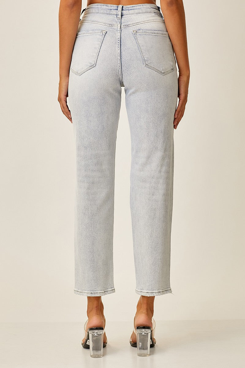 High Rise Relaxed Jeans - Light