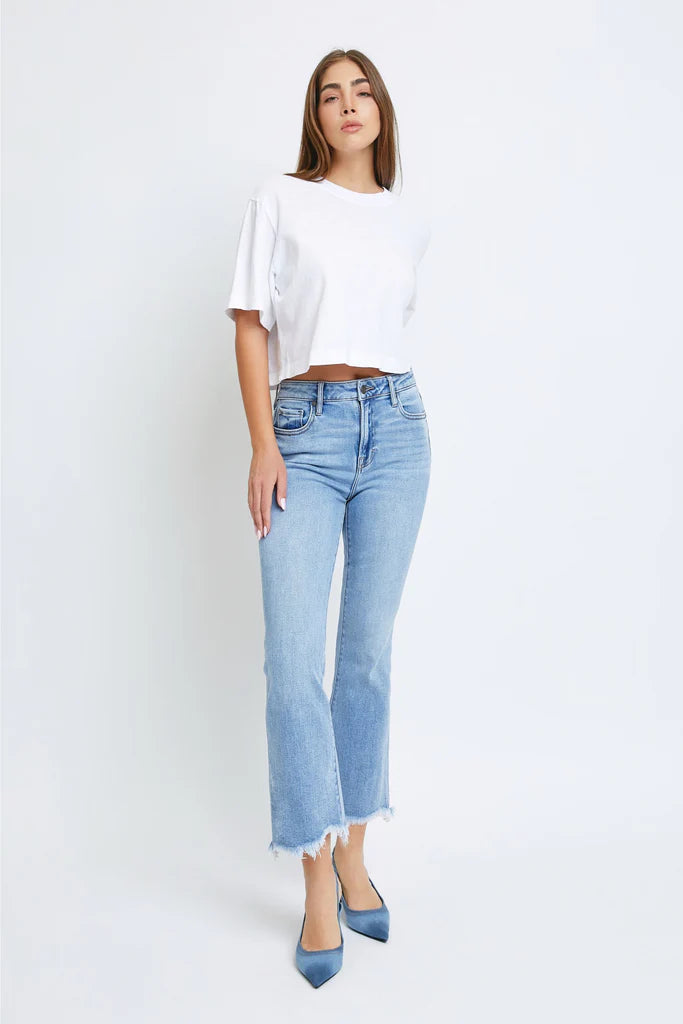 [HAPPI] MEDIUM WASH CLEAN FRAYED HEM STRETCH CROP FLARE