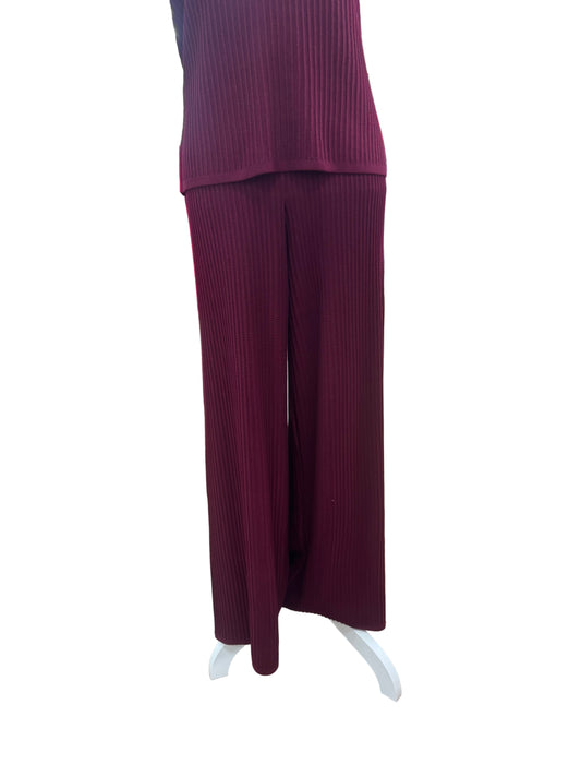 Ribbed Lounge Pant in Wine