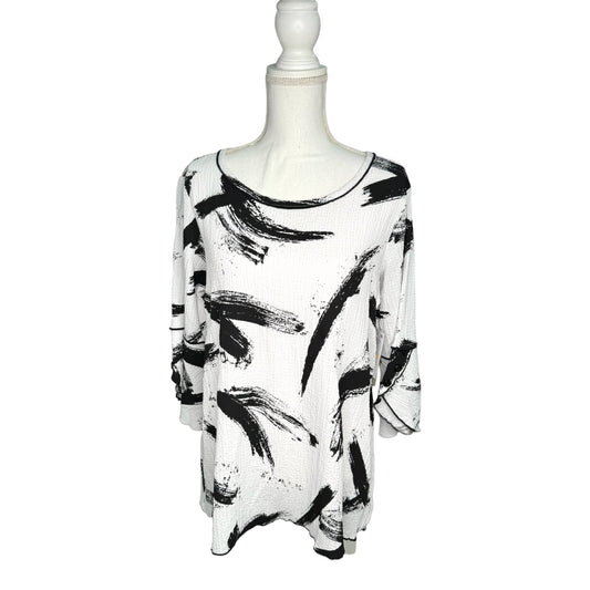 White with Black Stroke Blouse