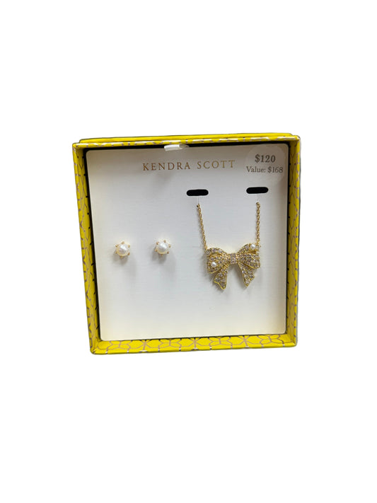 Kendra Scott Krista Gold Bow Short Pendant Necklace Set with Pearl Earrings