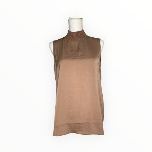 Sleevelss Air Flow Tan Shirt