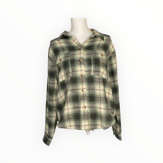 Green/Butter Cream Two Flap Pocket Long Sleeve Top