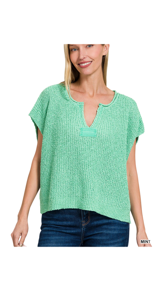 Back patch rolled split-neck side slit pullover