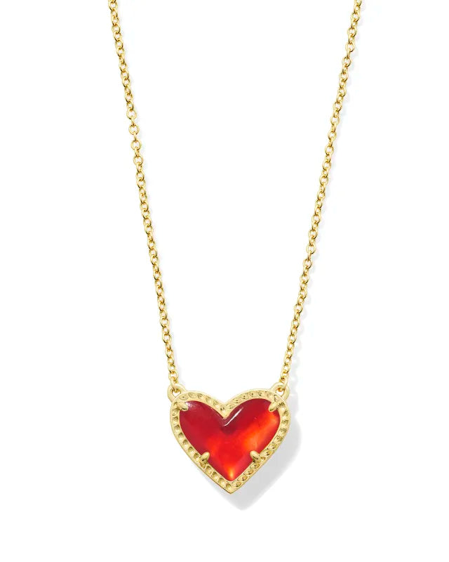 Ari Heart Pendant Necklace in Ivory Mother-of-Pearl