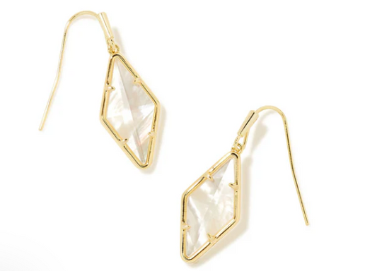 !Kinsley Drop Earrings