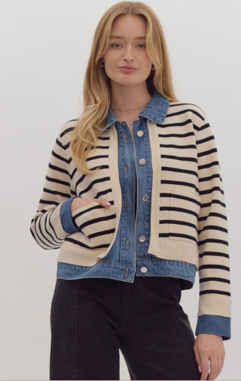 -Striped knit long sleeved sweater cardigan featuring functional snap button clousure on denim lapel and collared neckline. Patch front pockets. Unlined. Knit. Non-sheer. Heavyweight.