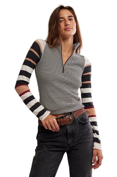 AVERY ZIP UP