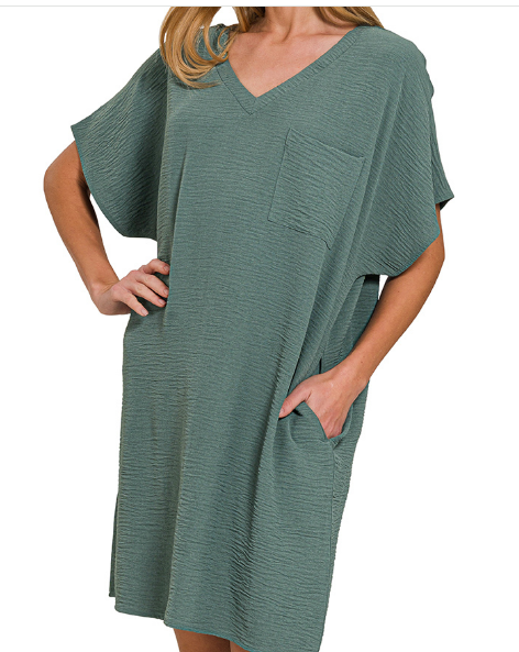 Woven airflow v neck t shirt dress with pockets