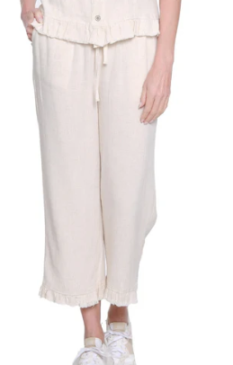 Ruffle Hem Crop Pant