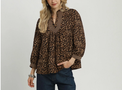 Leopard V-Neck