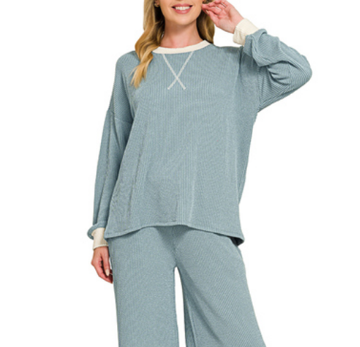 Ribbed Pullover