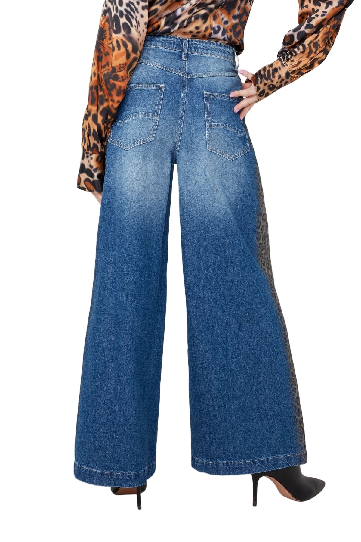 Renuar Jeans with Leopard Leg Detail