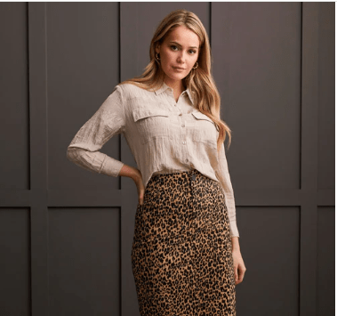 #tops #Jeans #dresses #shorts #freepeople #multiples #charlieb #alimiles #truluxe #Johnmark #hobobags #kendrascott #jewelry #brightonjewelry #imasfashions #ronaldojewelry #hiddenjeans #risenj