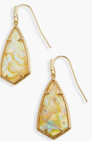 #tops #Jeans #dresses #shorts #freepeople #multiples #charlieb #alimiles #truluxe #Johnmark #hobobags #kendrascott #jewelry #brightonjewelry #imasfashions #ronaldojewelry #hiddenjeans #risenj