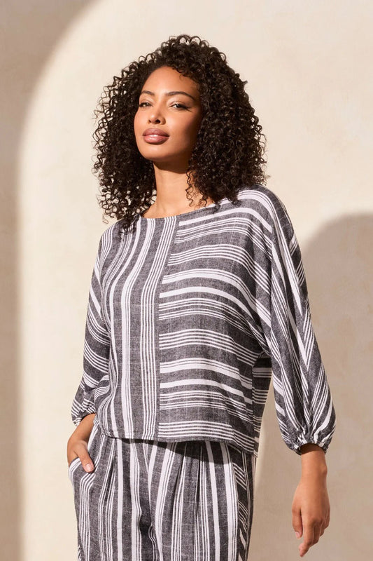 #tops #Jeans #dresses #shorts #freepeople #multiples #charlieb #alimiles #truluxe #Johnmark #hobobags #kendrascott #jewelry #brightonjewelry #imasfashions #ronaldojewelry #hiddenjeans #risenj