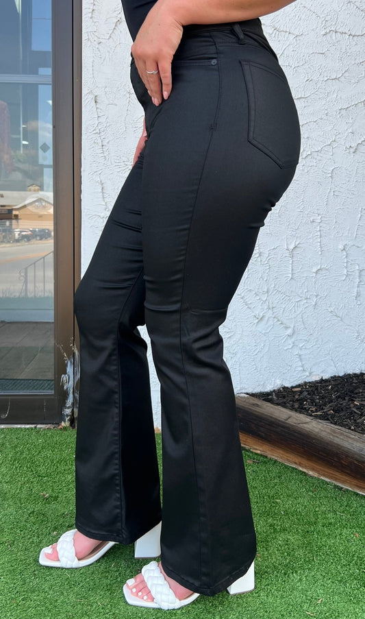 #tops #Jeans #dresses #shorts #freepeople #multiples #charlieb #alimiles #truluxe #Johnmark #hobobags #kendrascott #jewelry #brightonjewelry #imasfashions #ronaldojewelry #hiddenjeans #risenj