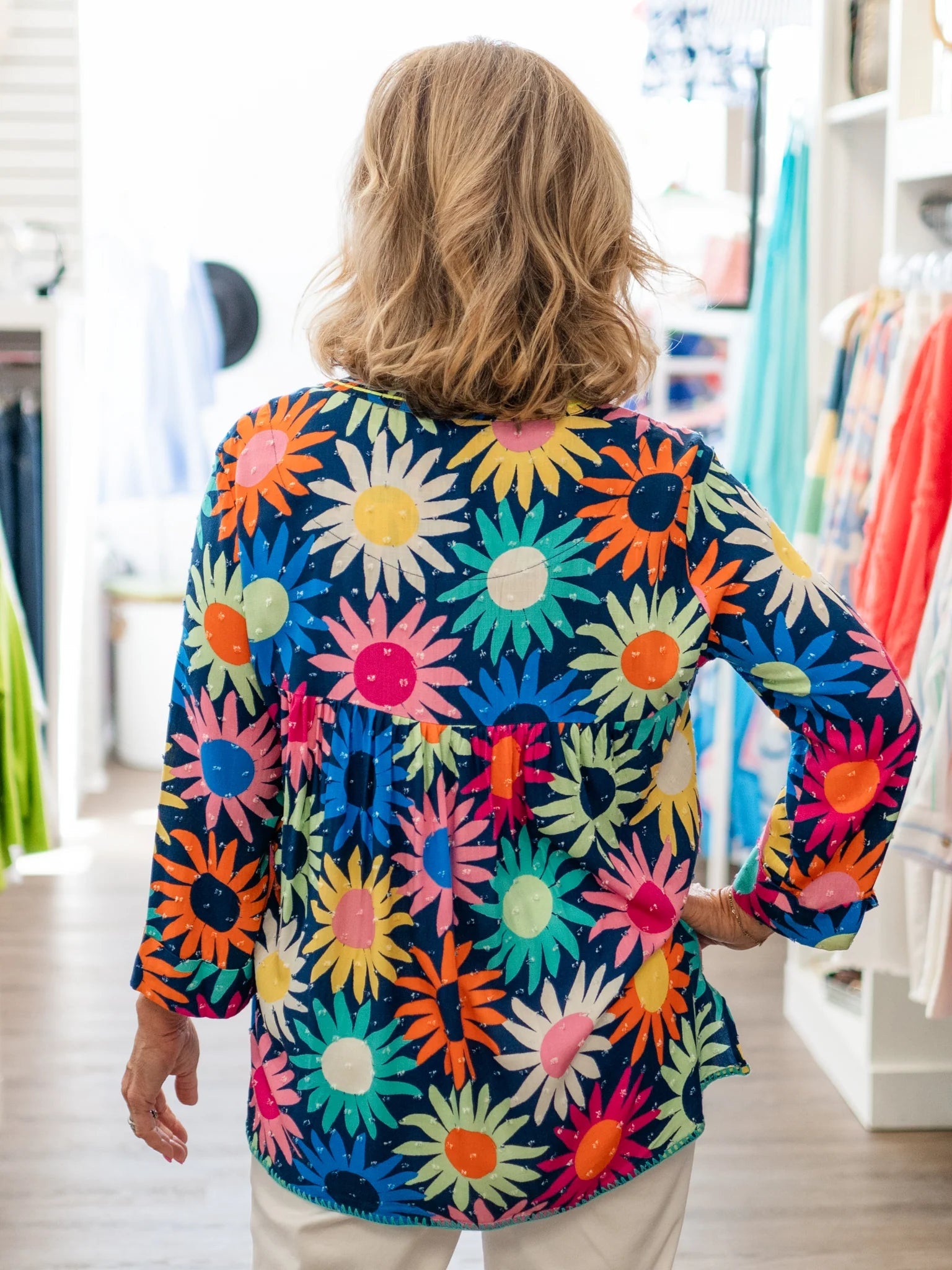 #tops #Jeans #dresses #shorts #freepeople #multiples #charlieb #alimiles #truluxe #Johnmark #hobobags #kendrascott #jewelry #brightonjewelry #imasfashions #ronaldojewelry #hiddenjeans #risenj