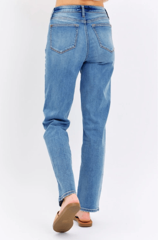 #tops #Jeans #dresses #shorts #freepeople #multiples #charlieb #alimiles #truluxe #Johnmark #hobobags #kendrascott #jewelry #brightonjewelry #imasfashions #ronaldojewelry #hiddenjeans #risenj