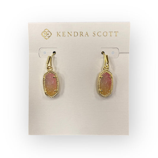 #tops #Jeans #dresses #shorts #freepeople #multiples #charlieb #alimiles #truluxe #Johnmark #hobobags #kendrascott #jewelry #brightonjewelry #imasfashions #ronaldojewelry #hiddenjeans #risenj