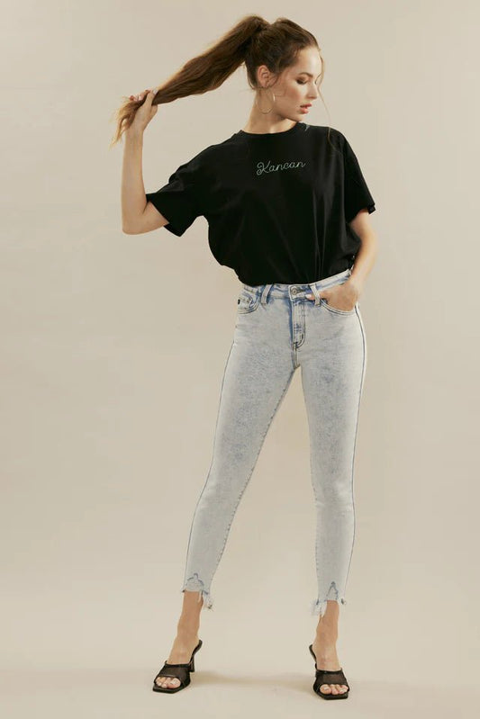 #tops #Jeans #dresses #shorts #freepeople #multiples #charlieb #alimiles #truluxe #Johnmark #hobobags #kendrascott #jewelry #brightonjewelry #imasfashions #ronaldojewelry #hiddenjeans #risenj