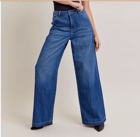 #tops #Jeans #dresses #shorts #freepeople #multiples #charlieb #alimiles #truluxe #Johnmark #hobobags #kendrascott #jewelry #brightonjewelry #imasfashions #ronaldojewelry #hiddenjeans #risenj