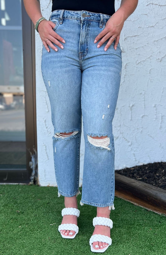 #tops #Jeans #dresses #shorts #freepeople #multiples #charlieb #alimiles #truluxe #Johnmark #hobobags #kendrascott #jewelry #brightonjewelry #imasfashions #ronaldojewelry #hiddenjeans #risenj