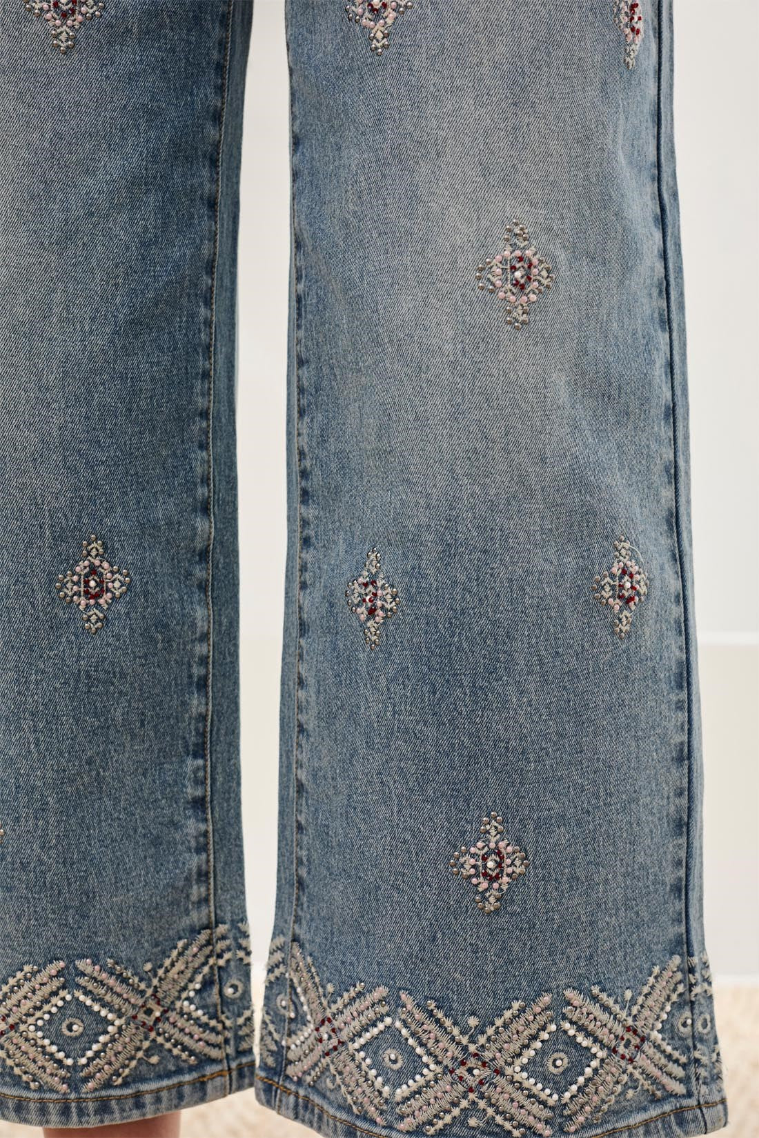 Audrey Embroidered Jean