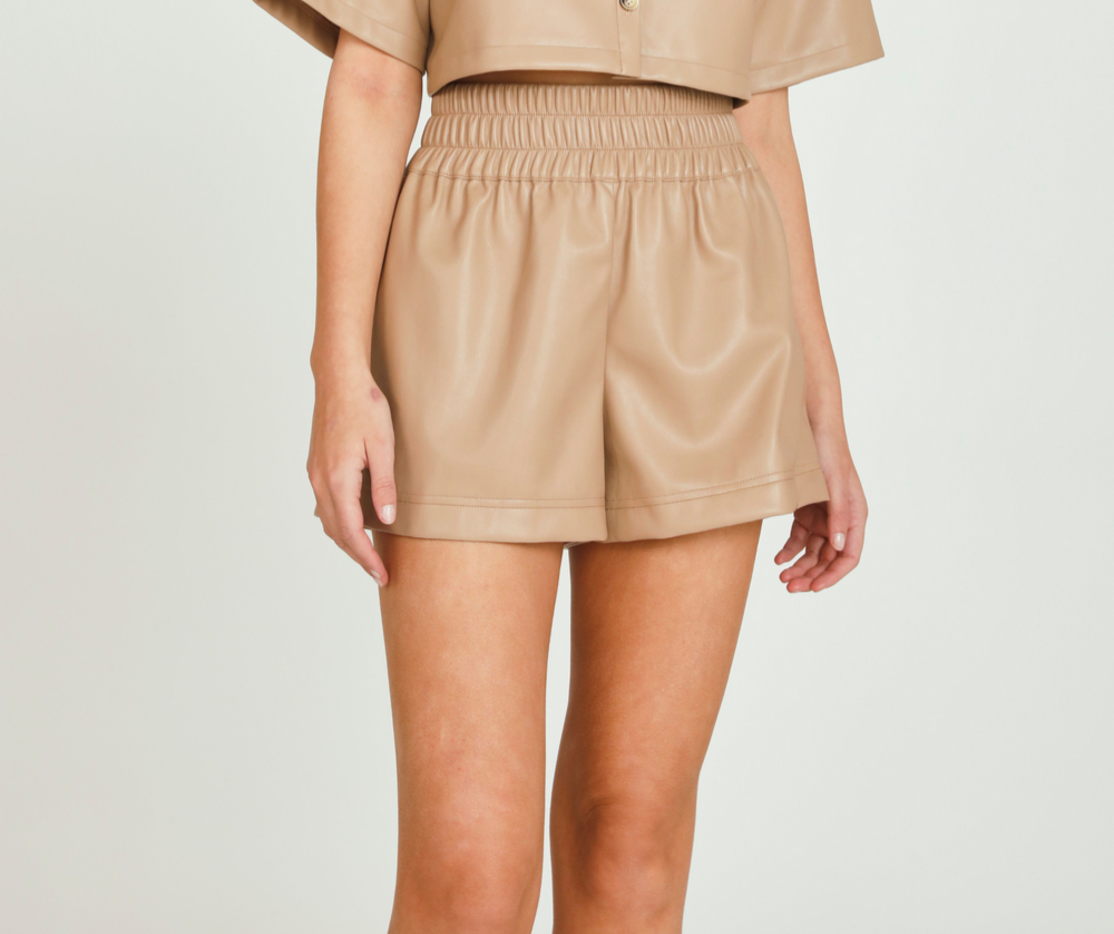 TOFFEE FAUX LEATHER SHORTS