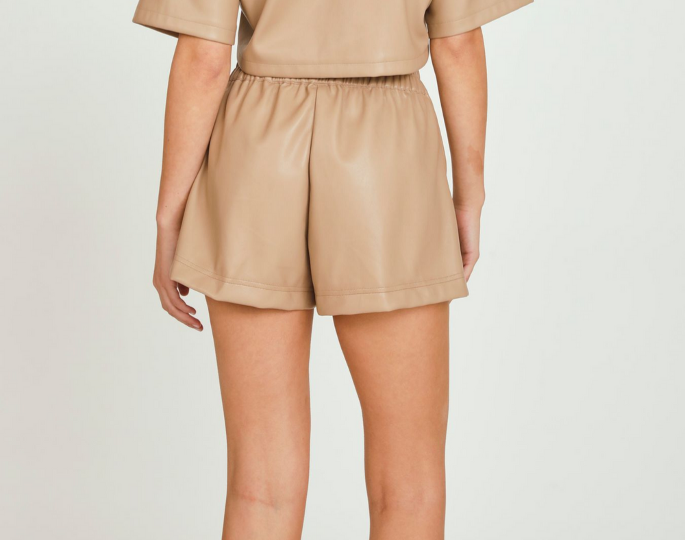 TOFFEE FAUX LEATHER SHORTS